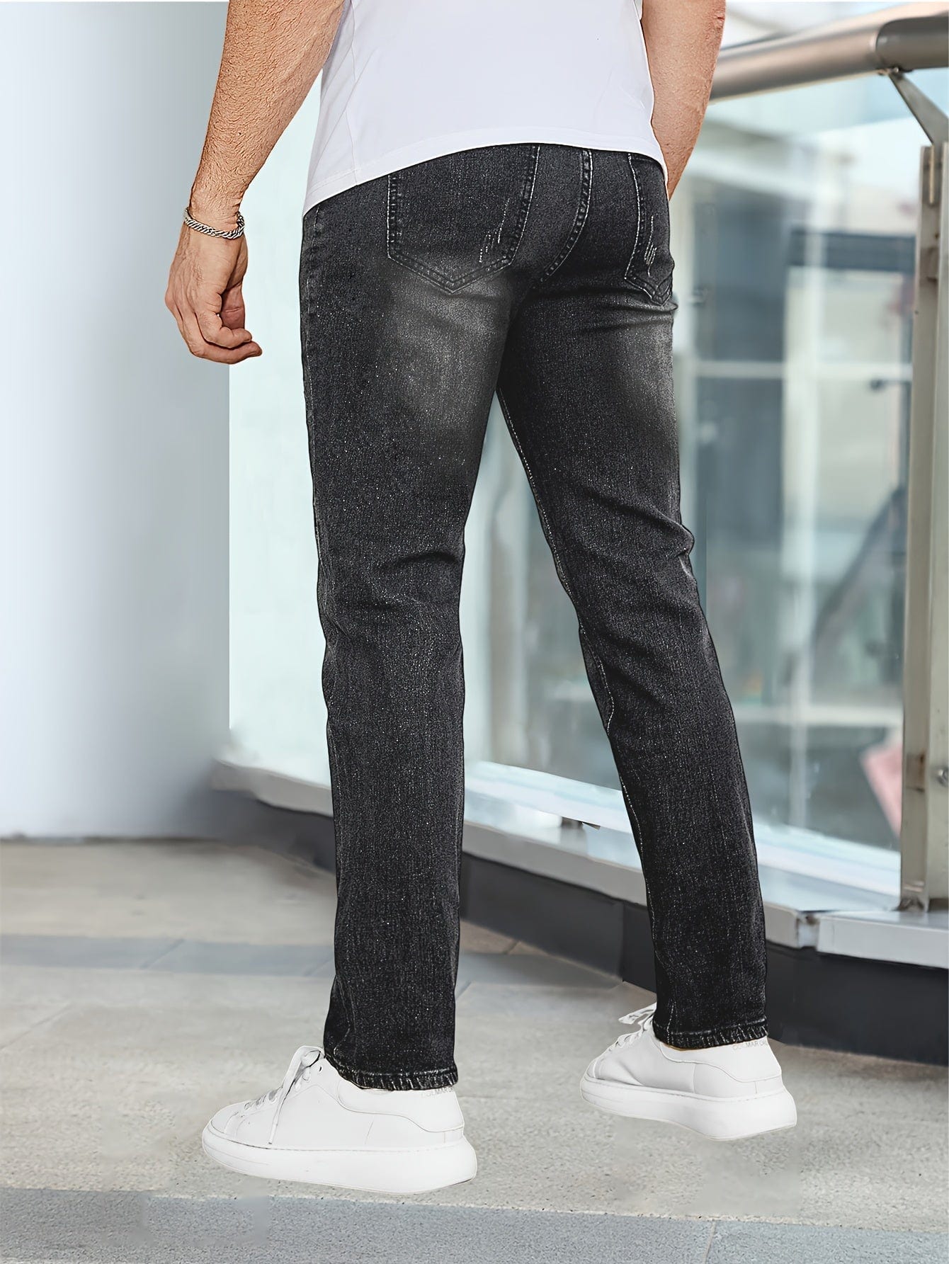 Herren Stretch-Jeans mit Flexibler Passform | Ideal für Frühling & Sommer